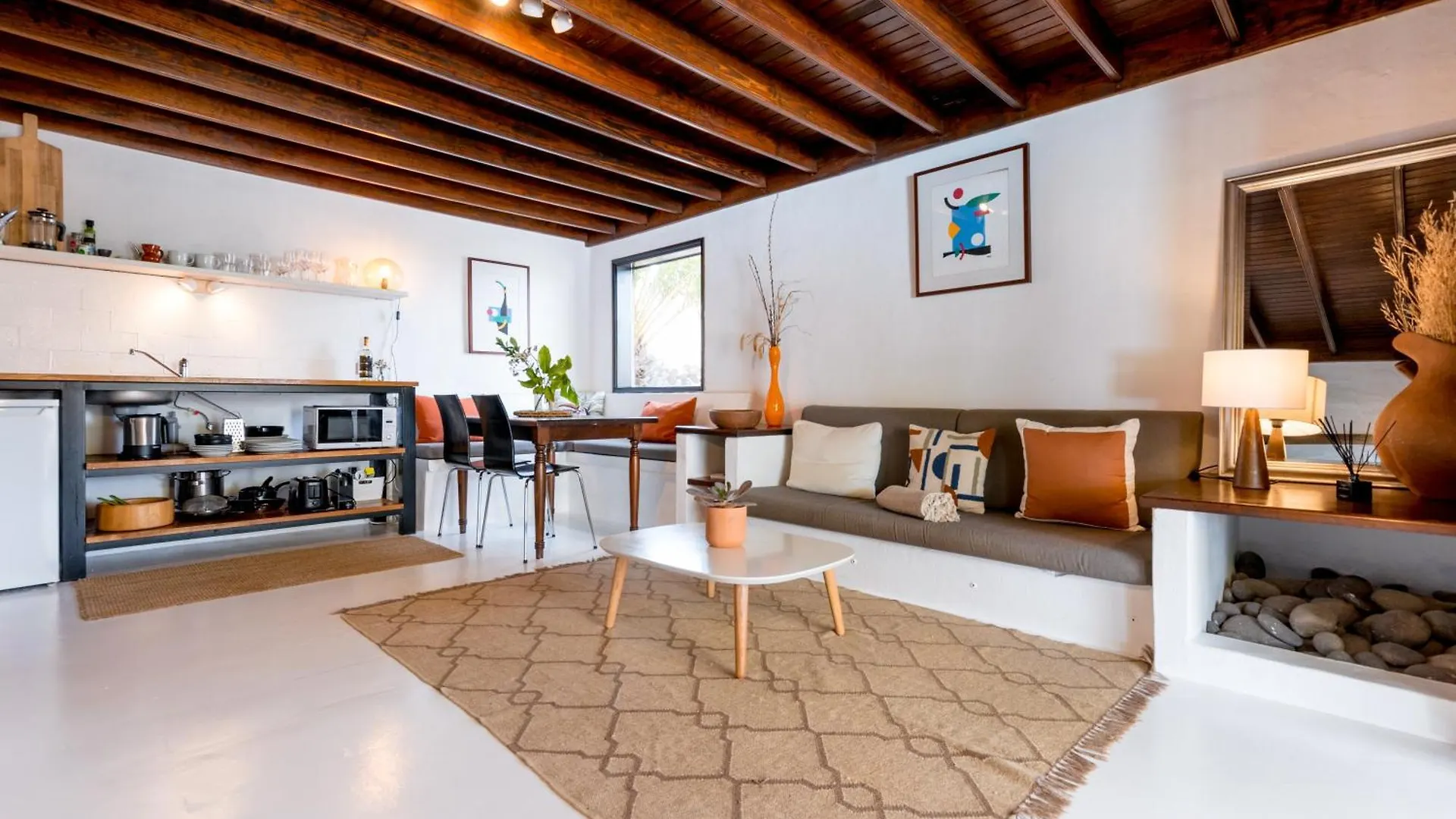 Guest house Finca Malvasia Rural Estate & Vineyard Tias Spain